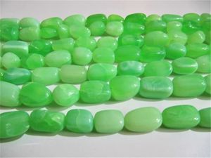 Perles de pierre d'opale verte naturelle, lisses et polies, de 8 pouces de long - Product Image 5