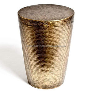 Tabourets et chaises en métal Tabouret ou table en métal martelé fait à la main pour hôtel et salon Tabourets du fabricant - Product Image 1