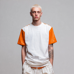T-shirt en cuir respirant et anti-UV pour homme, style streetwear, col rond, coupe classique, blanc et noir, manches courtes - Product Image 3