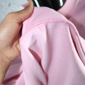 Sudadera con cuello simulado de 450 GSM, bordado de aplique con nombre personalizado, corte holgado y extragrande, 100% algodón, felpa francesa. - Product Image 2
