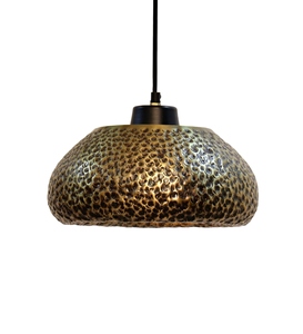Fabricante mayorista de lámparas colgantes de latón personalizadas, estilo antiguo, de metal martillado, ofrece lámparas de techo tipo domo al por mayor. - Product Image 3