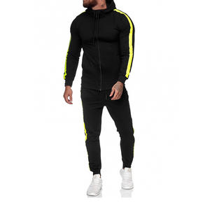 Conjunto Deportivo Premium de Forro Polar con Cremallera, 380 GSM, Ligero, Sudadera con Capucha para Invierno, Pantalones Jogger, Tela Suave, Diseño con Logotipo Personalizado, Tallas Grandes - Product Image 4