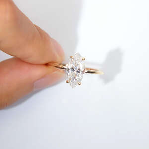 Anillo Solitario de Diamante de Laboratorio con Corte Marquesa Certificado IGI al por Mayor, D-E-F VVS-VS, en Oro, Oro Rosa, Oro Blanco y Plata, Suministro de Joyería - Product Image 5