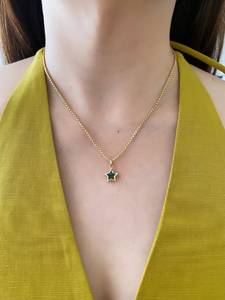 Colgante de Estrella Chapado en Oro con Esmalte, Joyería Fina, Colgante de Estrella Verde para Collar o Pulsera, Regalo - Product Image 3