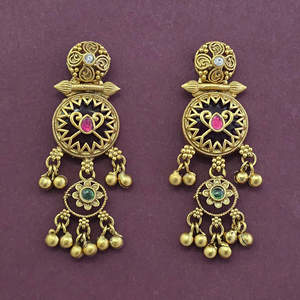 Mayoristas de Joyería Artesanal en India, Pendientes de Estilo Antiguo con Baño de Oro Mate 231707 - Product Image 1