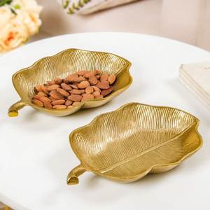 Cuenco de metal hecho a mano Pine Apple con asa de hoja, vajilla vintage para servir alimentos y regalos - Product Image 4