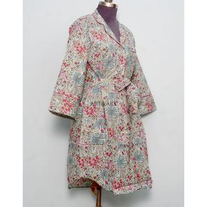 Robe de soirée longue à manches longues en coton indien de luxe, imprimé numérique, motif Ikat, col rabattu, pour femmes, écologique - Product Image 5