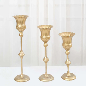 ชุดแจกันดอกไม้โลหะตกแต่งคริสตัลสีทอง 2 ชิ้น สำหรับวางกลางโต๊ะ - Product Image 4