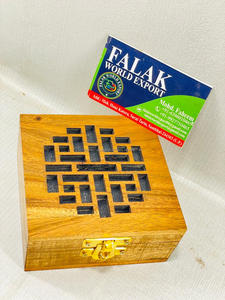 Boîte à bijoux en bois avec logo personnalisé gravé, boîte de rangement pour montres, occasions spéciales, Noël, Thanksgiving, Saint-Valentin, Falak World - Product Image 6