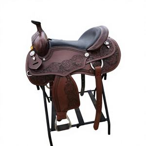 Silla de Montar Inglesa con Diseño Grabado, Montura de Madera, Cuero Genuino de Búfalo, Equipo de Equitación Sostenible, Artesanía, Logotipo Personalizado - Product Image 3