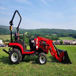 Mini tracteur Mahindra pour travaux agricoles et en champ, facile à utiliser, performances fiables, machine agricole compacte. - Product Image 4