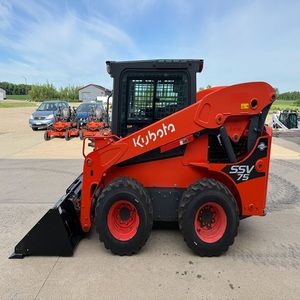 Cargadora Compacta SSV75 Resistente con Motor de 74.3 HP, Brazo de Elevación Vertical y Alto Flujo Hidráulico para Aplicaciones de Construcción - Product Image 4