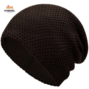 Gorro de Invierno Unisex Personalizado con Nombre de Marca, Estilo Slouchy, Tejido Jacquard con Hilo Core, Color Marrón, Ajustable con Detalle de Remache - Product Image 6