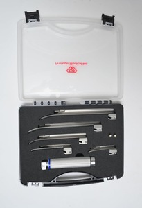 Set de Laringoscopio que Incluye 5 Hojas de Laringoscopio Miller para Intubación - Product Image 2