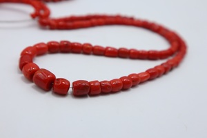 Perles tubulaires lisses en corail rouge italien naturel, pierres précieuses en vrac pour la fabrication de bijoux, vente en gros - Product Image 5