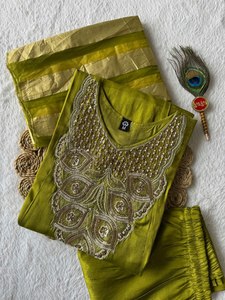 Green Cotton Ankle-Length <b>Kurta</b> Set With Embroidered Dupatta <b>Women</b> Traditional Ethnic Wear India Pakistan Casual Style - Product Image 6