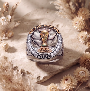 Anillo de Campeonato Redondo con Incrustaciones, Anillo de Trofeo, Regalo Deportivo de Plata 925 con Moissanita, Anillo de Trofeo de Campeonato de Fútbol - Product Image 2