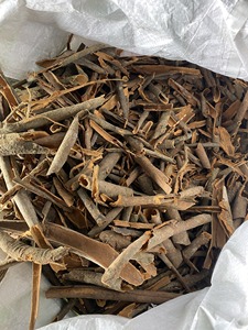 Canela Cassia en Trozos al por Mayor, Ideal para Moler en Polvo para Té y Especias, Grado Alimenticio, Fabricante y Proveedor - Sra. Grace - Product Image 6