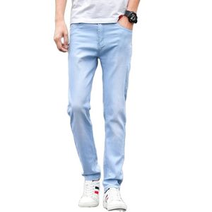 Pantalones Vaqueros Personalizados de Mezclilla, Corte Ajustado, Elásticos, en Oferta, para Hombre, de Algodón, Rectos, Azul Claro, Regular - Product Image 1
