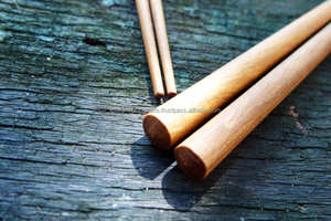 Palillos de madera grabados personalizados | Utensilios hechos a mano con logotipo para restaurantes, favores de boda, regalos y propósitos de marca - Product Image 5