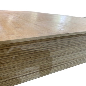 แผ่นไม้อัด LVL หนา18มม. จากเวียดนามด้านข้างมีกาว E0/E1/E2สไตล์การออกแบบที่ทันสมัยสำหรับตกแต่งกลางแจ้ง - Product Image 1