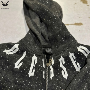 Survêtement noir et blanc au meilleur prix, vêtements d'entraînement confortables, tissu doux de qualité supérieure, coupe régulière, manches longues. - Product Image 5