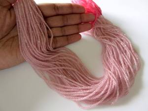 ลูกปัดโรสควอตซ์ธรรมชาติทรงกลมเหลี่ยมเพชรพลอย คุณภาพเยี่ยม ตัดเรียบเนียน เหมาะสำหรับทำเครื่องประดับ - Product Image 3