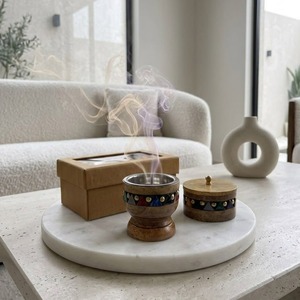 Mabkhara en résine arabe finition bois de santal pour décoration de luxe et diffuseur d'aromathérapie - Product Image 2