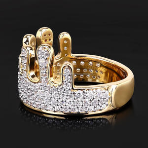 Anillo de Corona con Diamantes Simulados en Plata de Ley 925 con Baño de Rodio, Estilo Clásico Unisex para Uso Diario y Regalos de Boda - Product Image 3