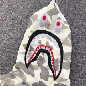 Sudadera con Capucha Estilo Punk Vintage para Hombre, Corte Holgado, Diseño con Gráficos de Salpicaduras de Tinta, Personalizable, Suministro Directo de Fábrica - Product Image 3