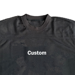 เสื้อเจอร์ซีย์ฟุตบอลตาข่ายสีดำทรงโอเวอร์ไซส์สำหรับผู้ชาย พิมพ์โลโก้ได้ตามต้องการ ไหล่ตก ระบายอากาศได้ดี สไตล์สตรีทแวร์ เสื้อยืดตาข่ายเปล่า - Product Image 4