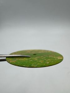 Cadran de montre en jaspe vert 33 mm, composant en pierre précieuse poli sur une face avec trou central de 2 mm, marque K Gems, pierre non montée - Product Image 5