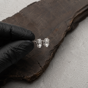 Pendientes de Lujo con Moissanita de Corte Ovalado, Plata de Ley 925, Clásicos, Solitarios de 4 Puntas, Engaste de Garra Plateado para Boda - Product Image 3
