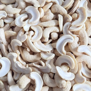 Origin Vietnam SANTIGO <b>Nuts</b> <b>Kernels</b> Broken Kaju Kaju Cashew <b>Nuts</b> - Product Image 1