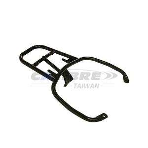 Portaequipajes Trasero Cromado Negro para Motocicleta Scooter TAIWAN CALIBRE, Se Alinea a la Superficie, Rígido, 1 Año de Garantía para GTS - Product Image 1