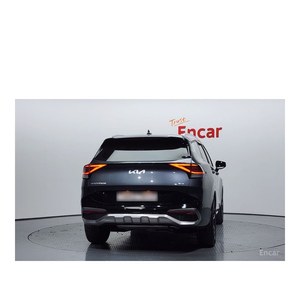 Kia Sportage Noblesse 2WD 2023 con 71,833 km, Emisión Euro V, Caja de Cambios Automática, Asientos de Cuero, Cámara Trasera - Product Image 4