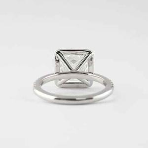 แหวนหมั้นมอสซาไนต์ทรงปรินเซสคัทคุณภาพเยี่ยมสุดหรู สำหรับงานแต่งงาน วันครบรอบ หรือเป็นของขวัญ ราคาโรงงาน - Product Image 4