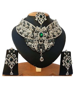 Gold Plated Alloy Vintage Flower Imitation Pearl Women's Jewelry Set Necklace Earrings Headpiece Engagement Party Wedding <b>Gift</b> - Product Image 1