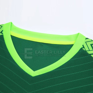 Camiseta de Fútbol Personalizada de Fábrica, Ropa Deportiva de Fútbol que Absorbe la Humedad, Prenda Ligera para Equipos Masculinos - Product Image 3