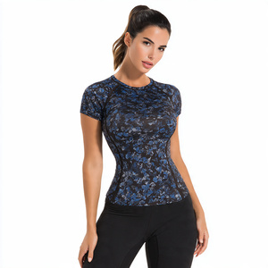 Camiseta Deportiva de Compresión para Mujer, Sublimada, Manga Corta, para Entrenamiento - Product Image 4