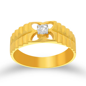 Elegante Anillo de Diamantes de Oro Amarillo para Hombre con Engaste Solitario Redondo y Detalles de Hombro Acanalado de Diseño - Product Image 1