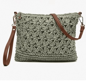 Sac bandoulière bohème en crochet gris, motif ajouré, fermeture éclair, sangle unique, doublure en coton, léger, toutes saisons, usage quotidien - Product Image 1