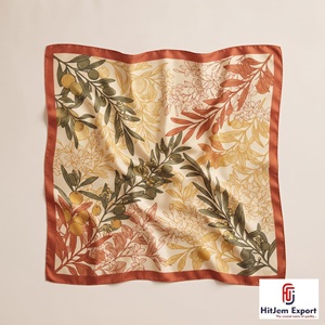 Écharpe carrée haut de gamme, impression numérique personnalisée, tissu léger, accessoires de mode élégants pour femmes, fabricant OEM ODM en gros - Product Image 5