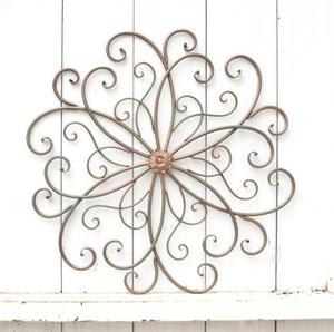 Décoration murale en métal en forme de fleurs et de feuilles pour la maison, le salon, avec couleur personnalisable et fixation murale. - Product Image 5