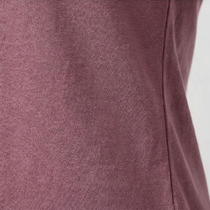 Camisetas Bordadas para Mujer en Color Personalizado, Bordado Personalizado de Primera Calidad, Perfectas para Moda Casual y Ropa Corporativa - Product Image 5