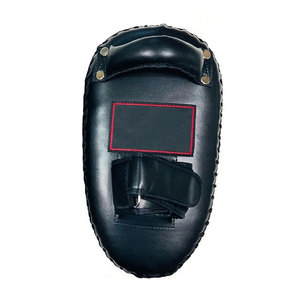 Pads de Muay Thai personnalisés en cuir PU de qualité supérieure, pads de boxe incurvés, pads de frappe durables, respirants et écologiques - Product Image 3