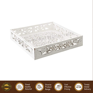 Juego de 3 bandejas de servir cuadradas de madera MDF hechas a mano, de diseño moderno, color blanco quemado antiguo, de la más alta calidad y multifuncionales. - Product Image 2