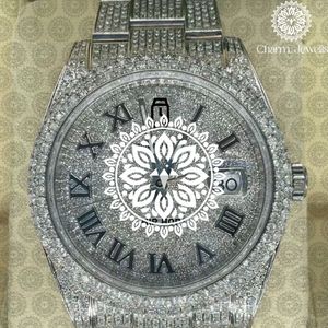 Reloj de Cuarzo Analógico de Acero Inoxidable con Incrustaciones de Diamantes para Mujer, Marca Charm Jewels, Caja Redonda de 40 mm, Cierre Plegable - Product Image 2
