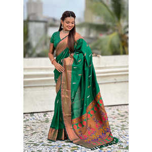 ผ้าไหมพายทานีสีเขียวเยโอล่าแบบดั้งเดิมทอแบบดูอัลซารี น้ำหนัก 650 กรัม ลายทอระดับพรีเมียม - Product Image 1