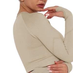 Top Deportivo Corto de Yoga sin Costuras para Mujer, Personalizado al por Mayor, de Manga Larga, para Gimnasio, Entrenamiento, Ejercicio, Ropa Deportiva Activa - Product Image 2